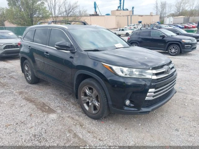 Toyota Highlander PLATINUM 4X4 - 40000 лв. - 93753341 | Car24.bg