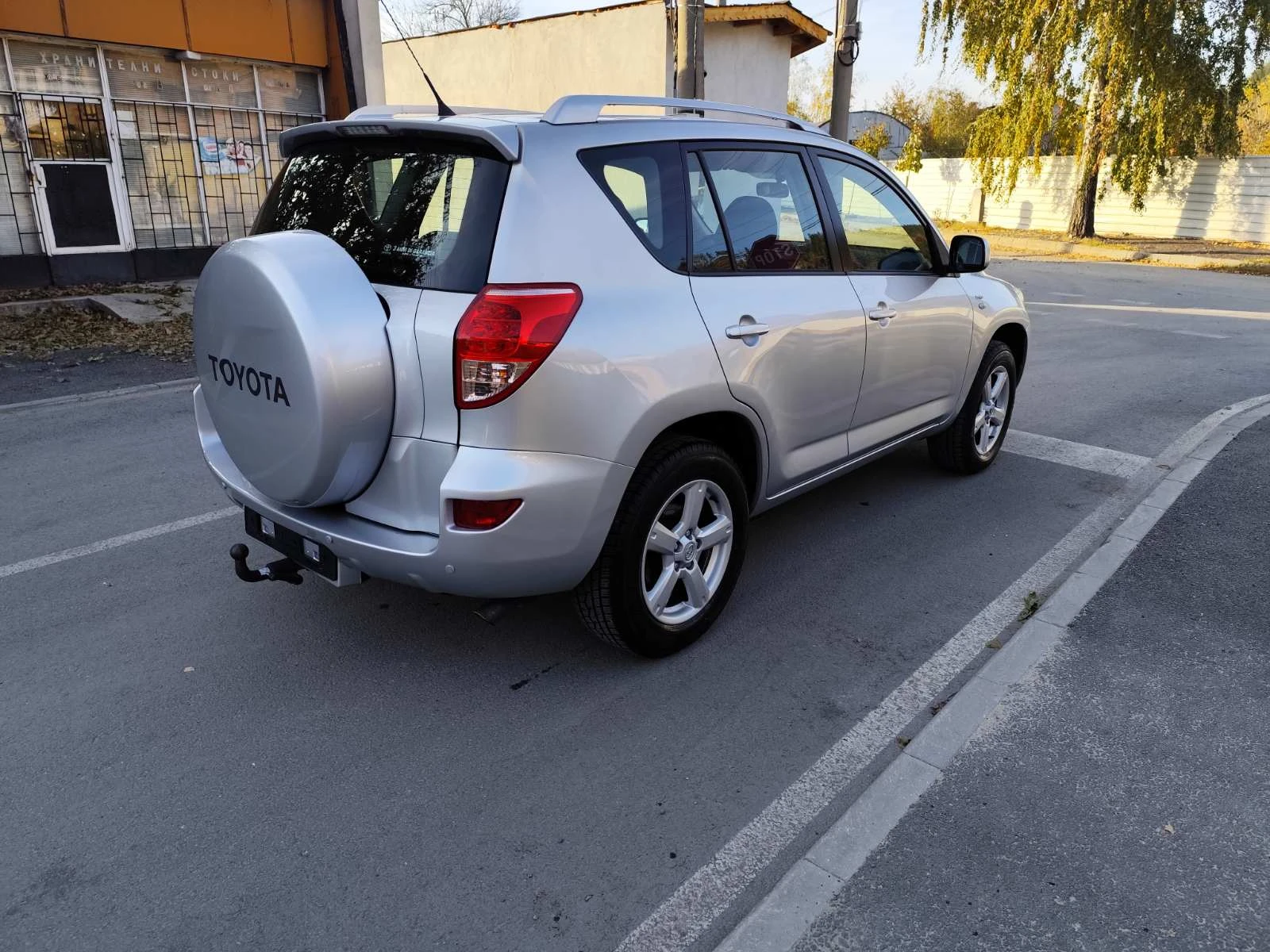 Toyota Rav4 2.2 D4D - изображение 7