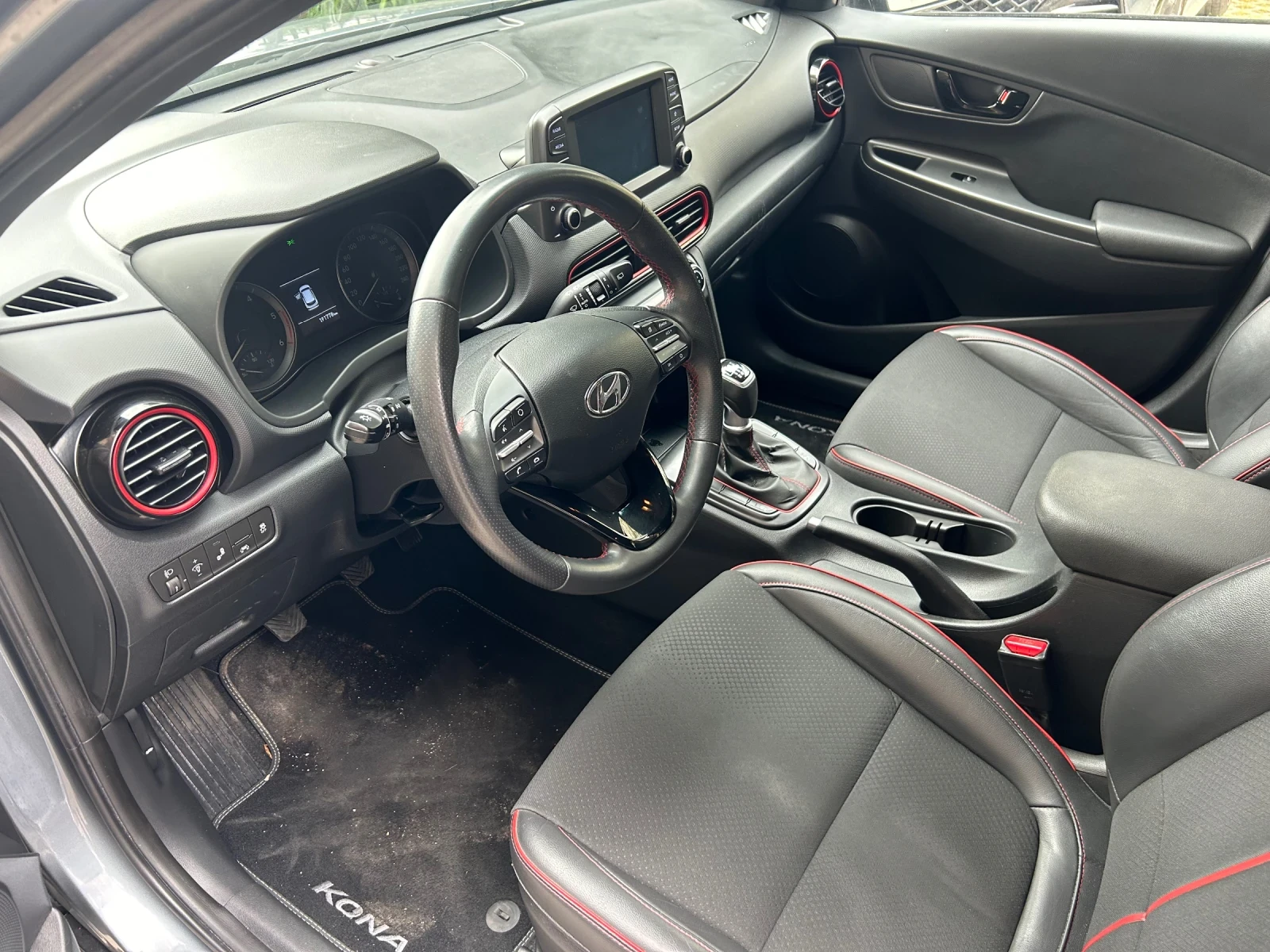 Hyundai Kona 1.6 - изображение 8