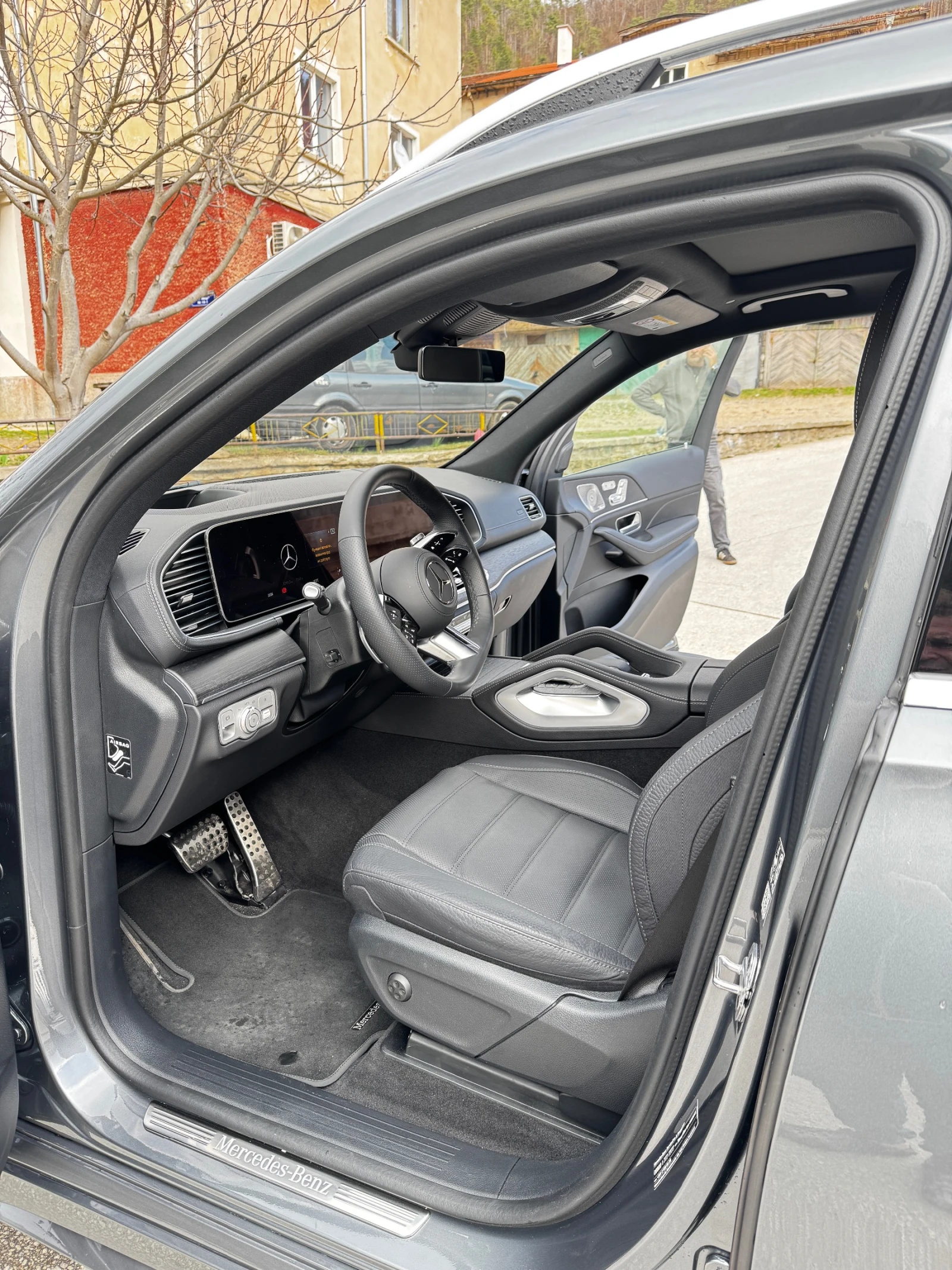 Mercedes-Benz GLS580  - изображение 4