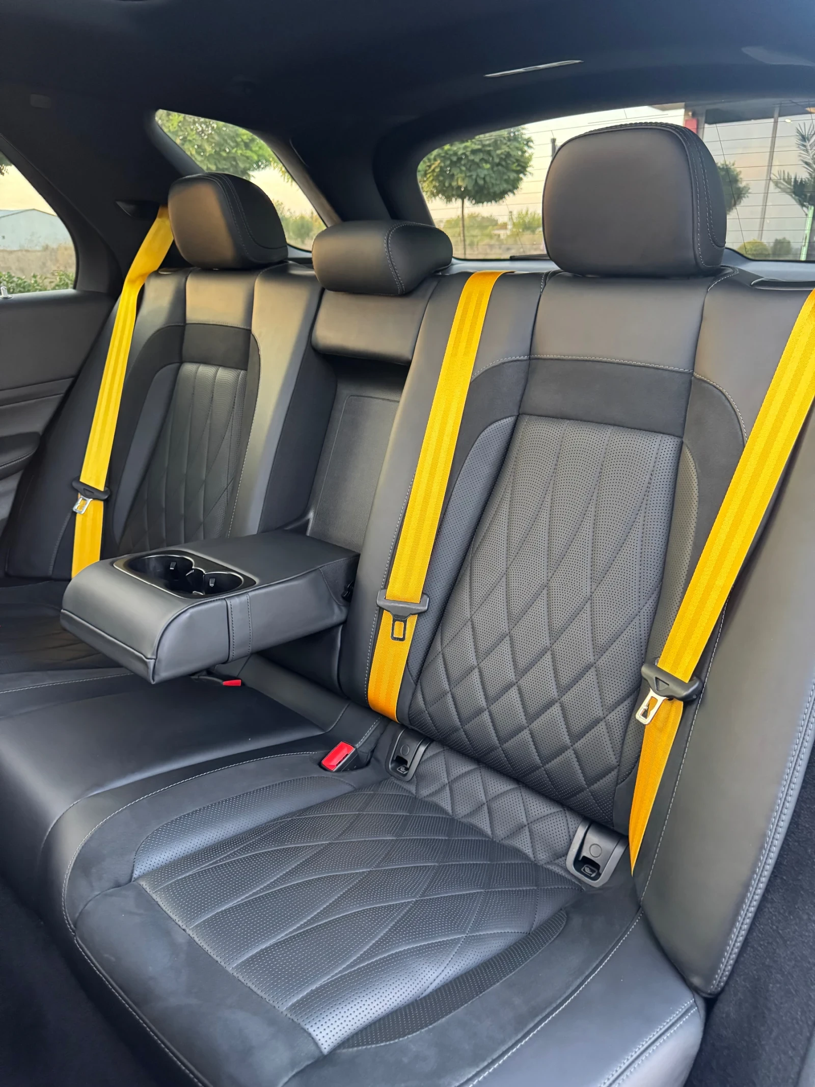 Mercedes-Benz GLE 53 4MATIC AMG/63 AMG OPTIC/PANORAMA/BURMESTER/DISTRONIC/360 - изображение 9