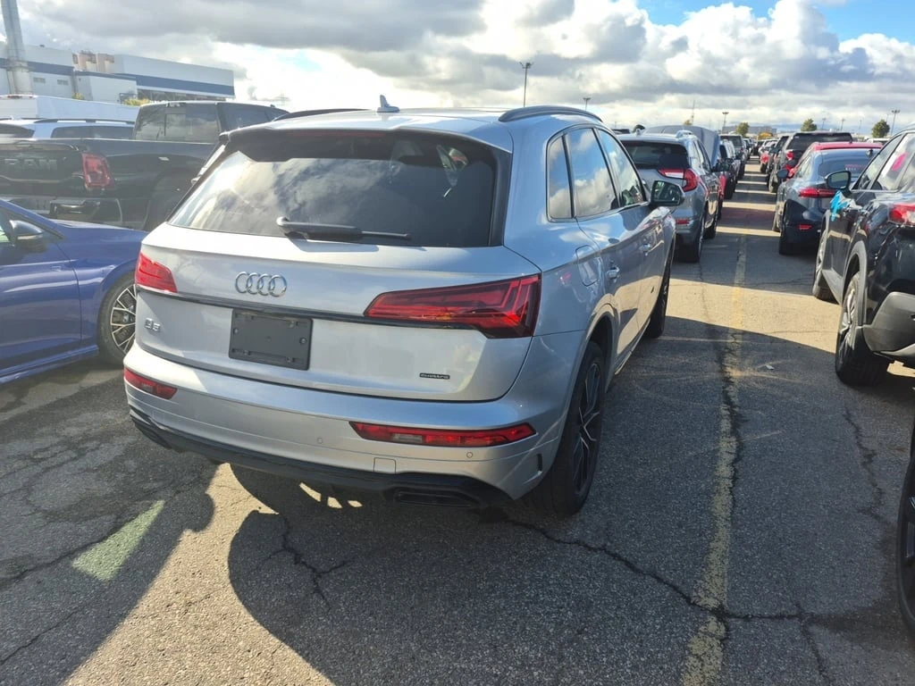 Audi Q5 * PROGRESSIV * CARFAX * БЕЗ ПЪРВОНАЧАЛНА ВНОСКА - изображение 3