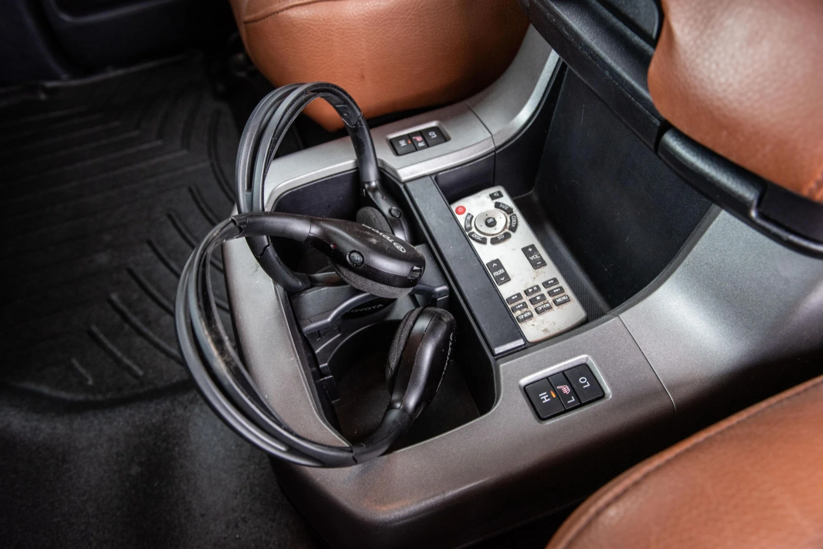 Toyota Sequoia � ����������� & ���� ������ | Mobile.bg � ����������� 15