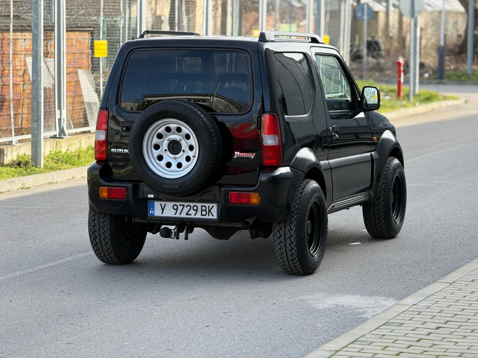 Suzuki Jimny ПЕРФЕКТНО СЪСТОЯНИЕ - изображение 4