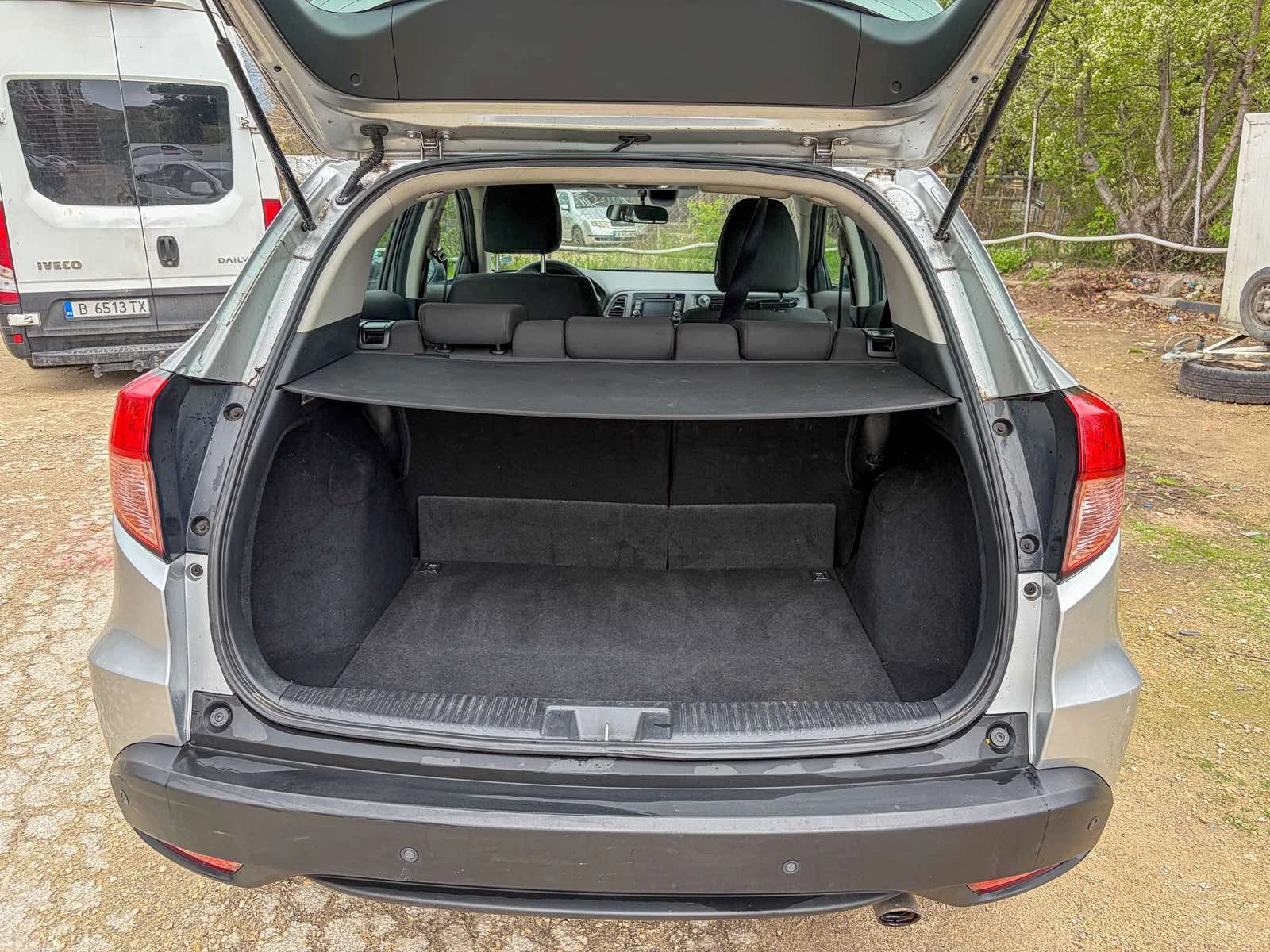 Honda Hr-v 1.5I-VTEC-ELEGANCE-БЕНЗИН-EU6, снимка 6 - Автомобили и джипове - 54285626