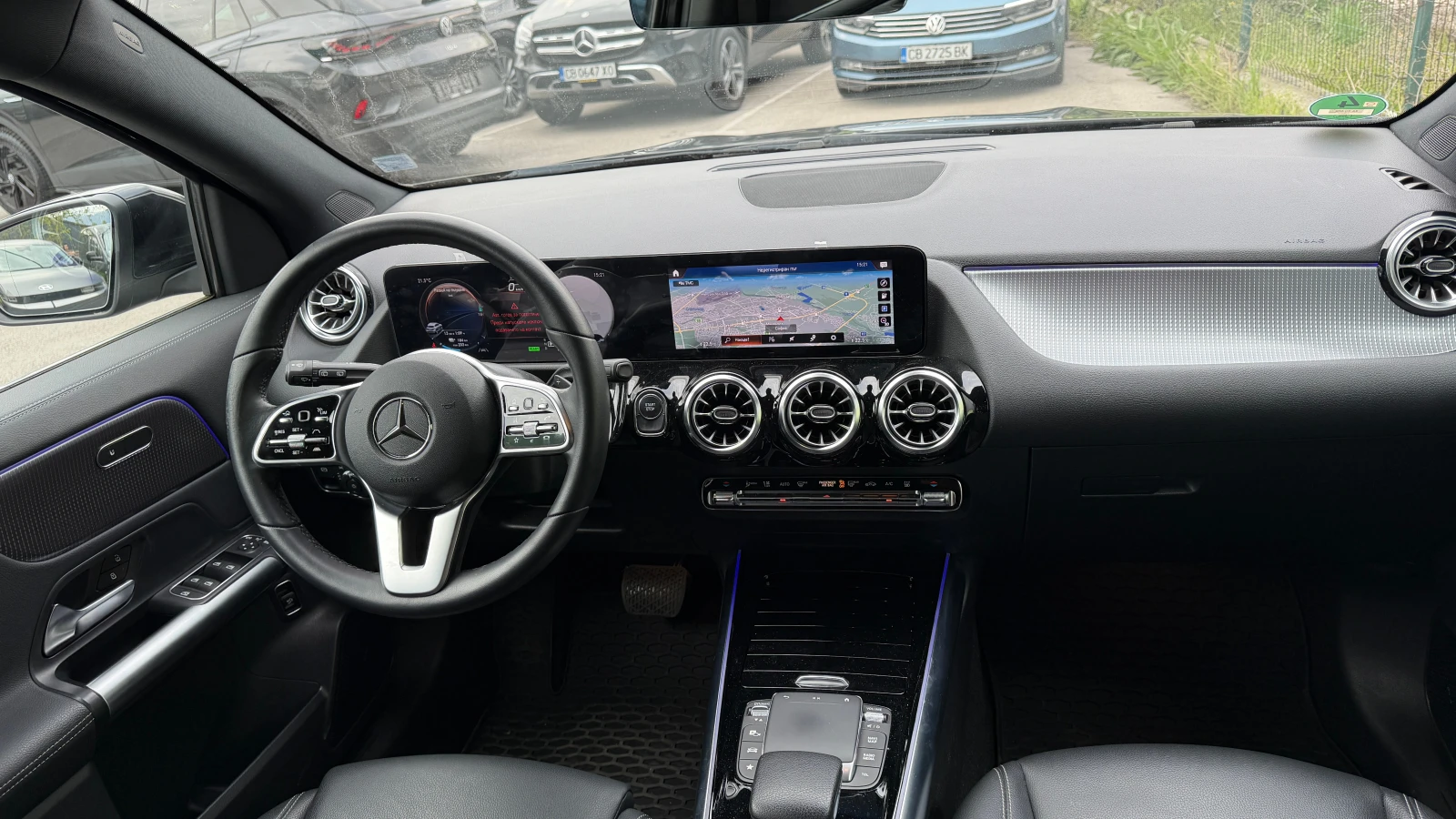 Mercedes-Benz EQA 300 4 Matic 79kWh, снимка 14 - Автомобили и джипове - 54357116