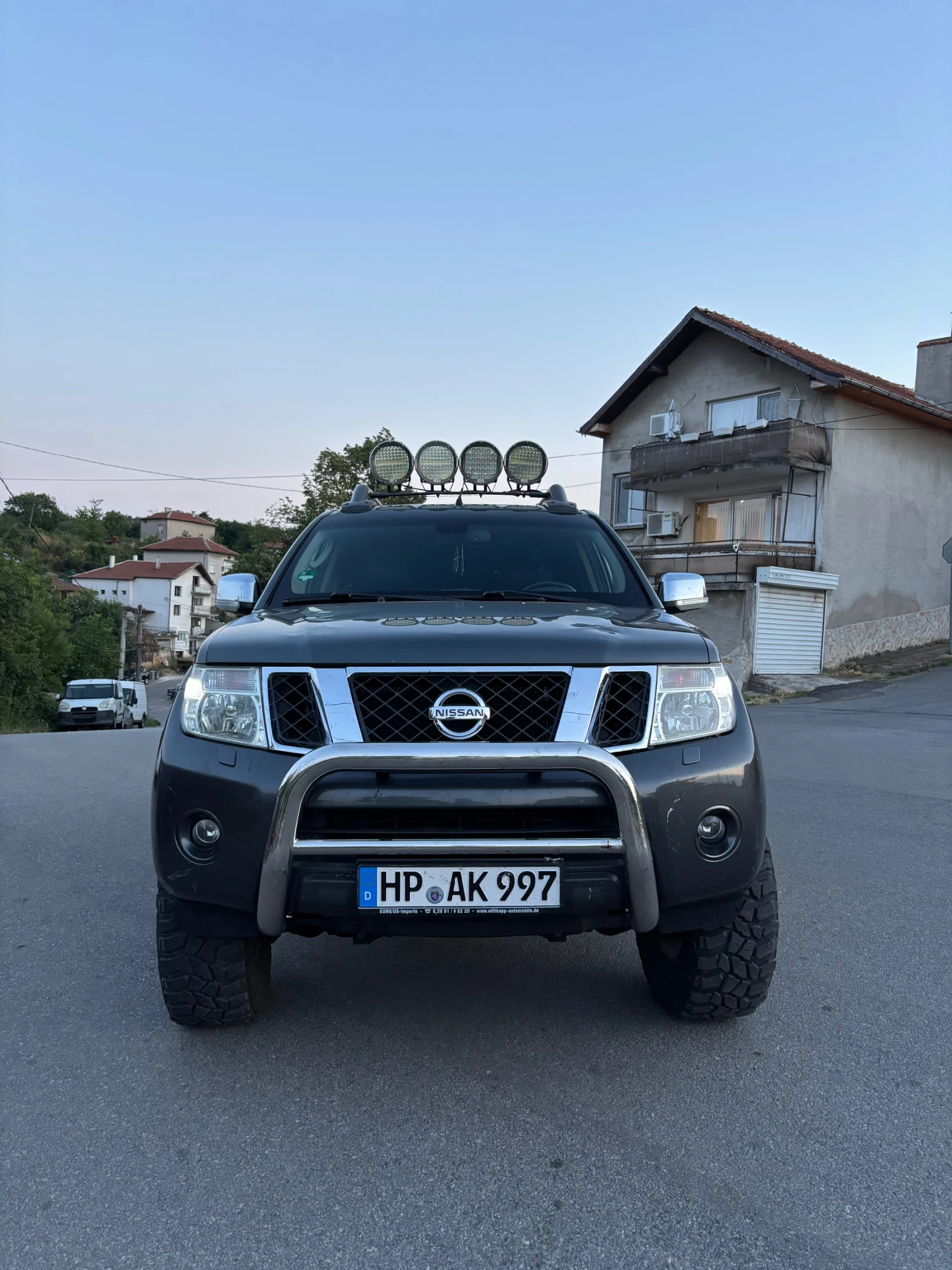 Nissan Navara M57, снимка 3 - Автомобили и джипове - 55343479
