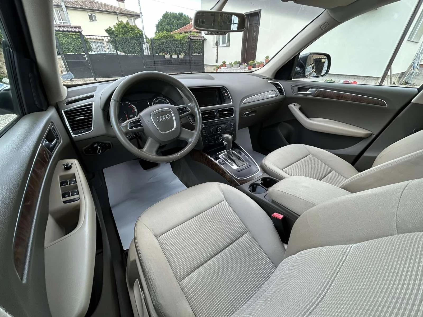Audi Q5, снимка 4 - Автомобили и джипове - 55711049
