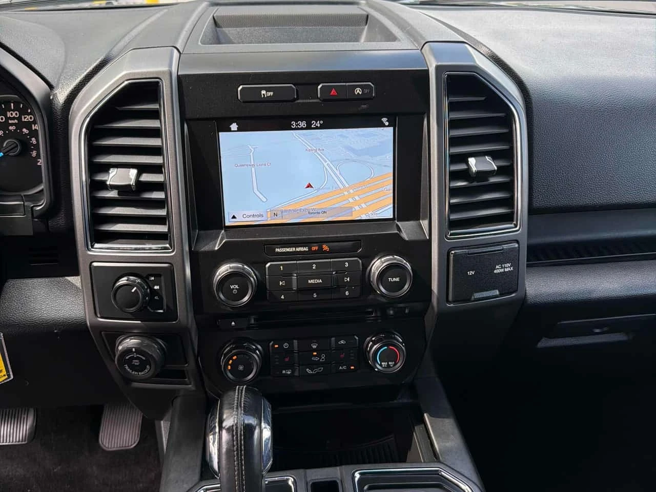 Ford F150 * 4WD SuperCrew Box* АВТОКРЕДИТ БЕЗ ПЪРВОНАЧАЛНА* , снимка 11 - Автомобили и джипове - 55749254
