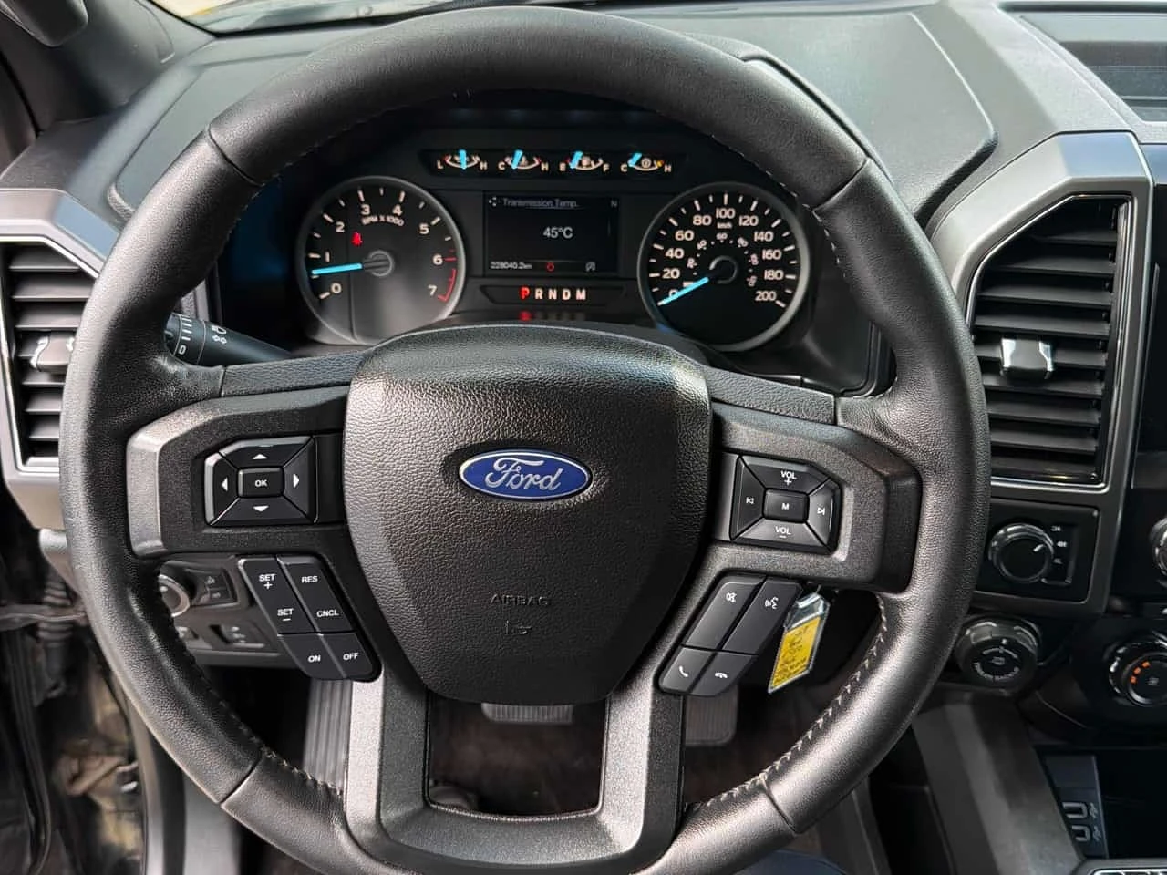 Ford F150 * 4WD SuperCrew Box* АВТОКРЕДИТ БЕЗ ПЪРВОНАЧАЛНА* , снимка 12 - Автомобили и джипове - 55749254