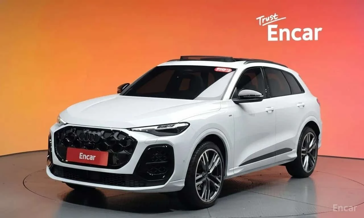 Audi Q5 * 45 TFSI Quattro S Line Black Ediiton * 