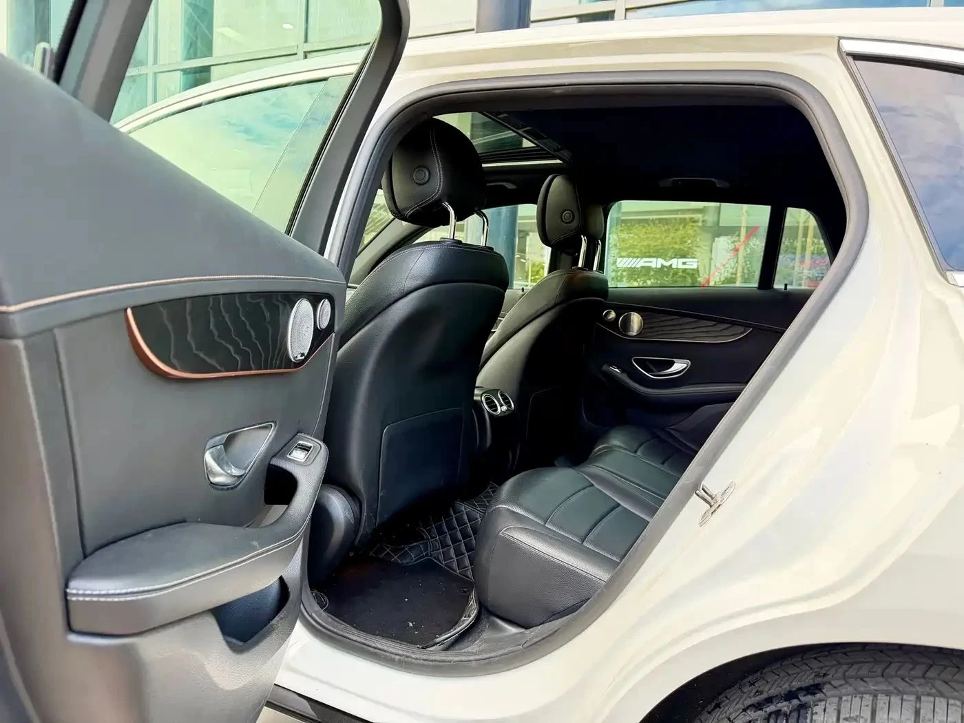 Mercedes-Benz EQC | Mobile.bg � ����������� 9