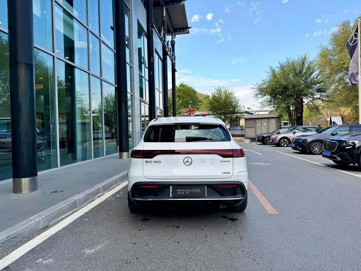 Mercedes-Benz EQC | Mobile.bg � ����������� 4