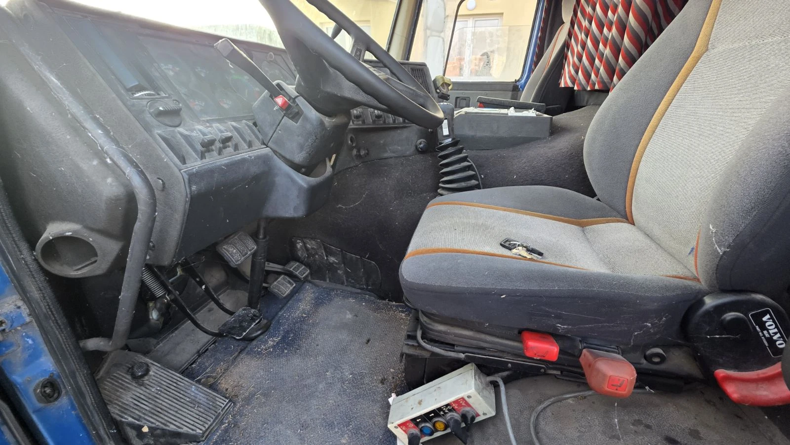 Volvo Fl FL7 - изображение 5