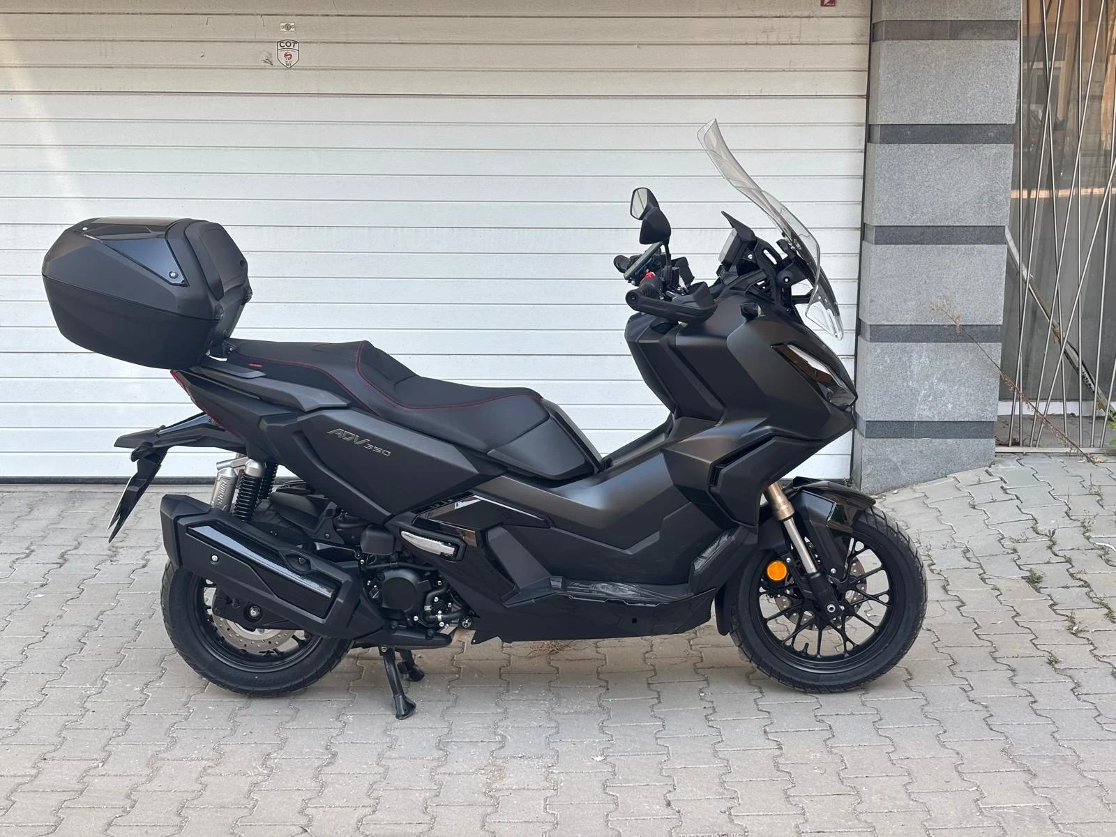 Honda X-ADV 9000км. - изображение 3
