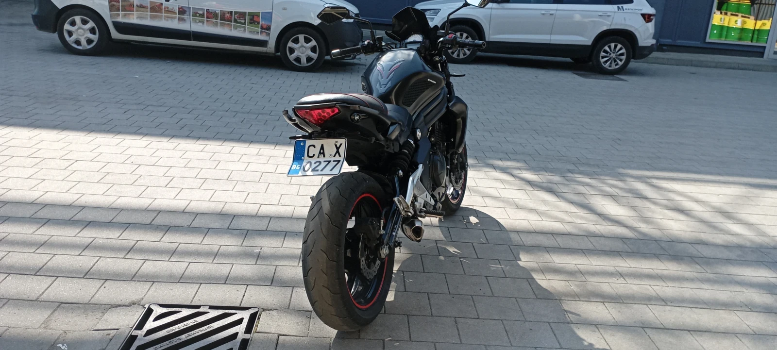 Kawasaki ER Er-6n 650i - изображение 3