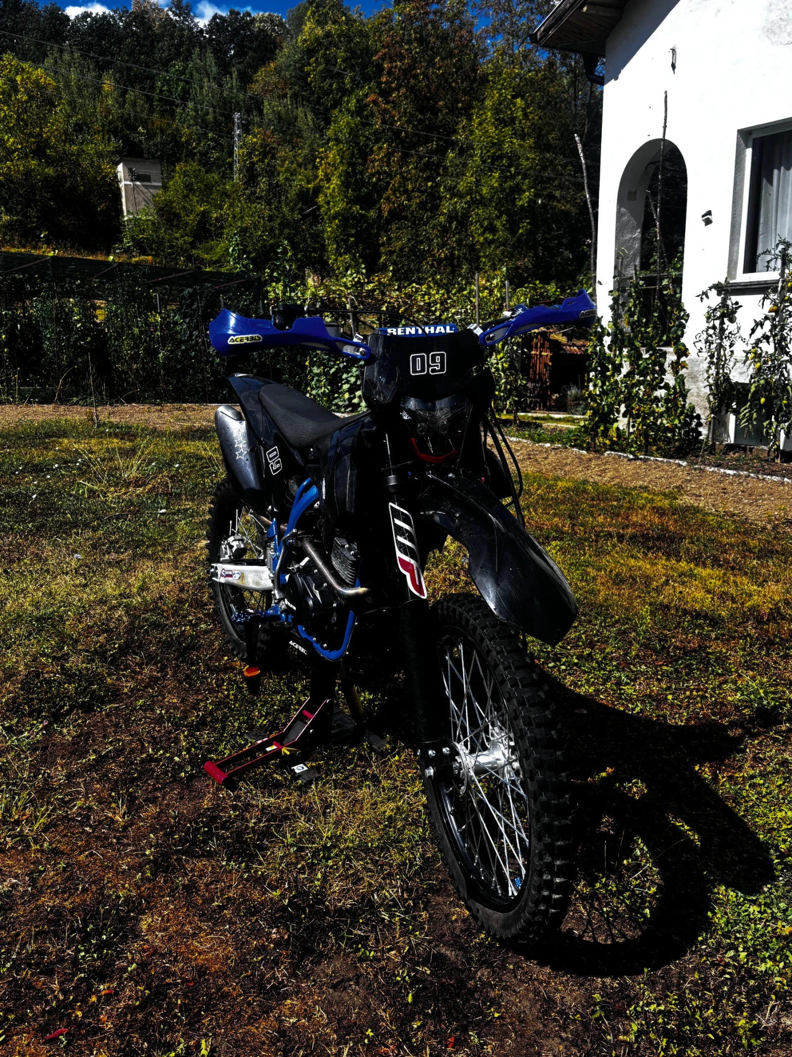 Telstar Dirt Bike