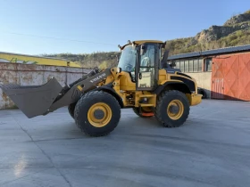 Челен товарач Volvo L45H , снимка 1