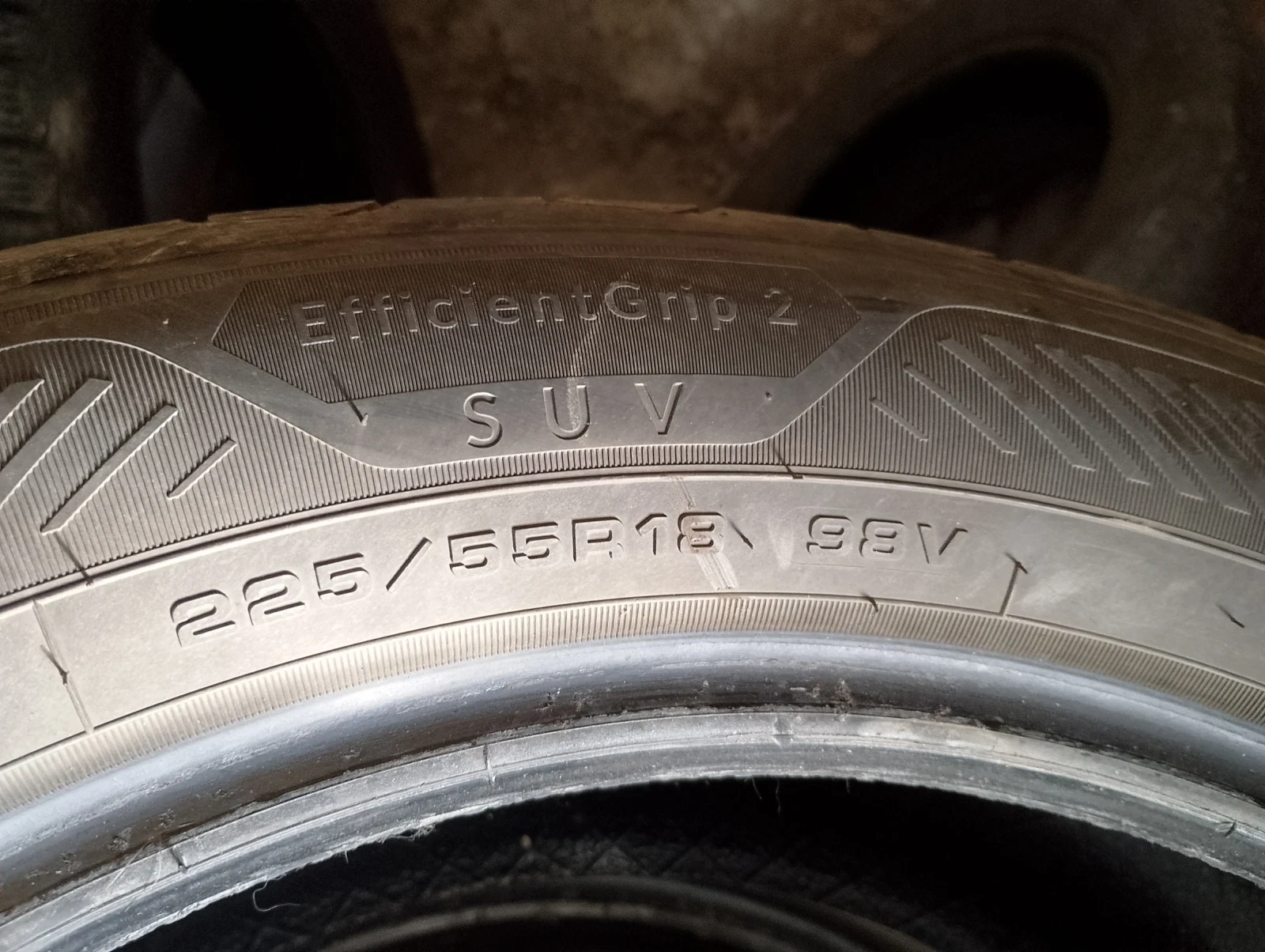 Гуми Летни 225/55R18, снимка 2 - Гуми и джанти - 54334285