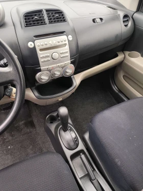 Daihatsu Sirion 1.3 i Автоматик , снимка 8