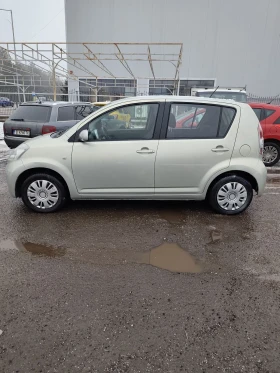 Daihatsu Sirion 1.3 i Автоматик , снимка 16