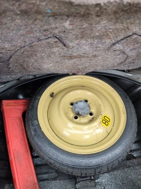 Daihatsu Sirion 1.3 i Автоматик , снимка 15