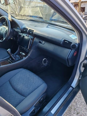 Mercedes-Benz C 220, снимка 7