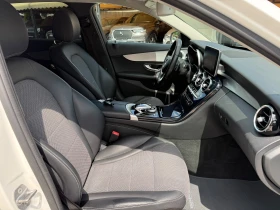 Mercedes-Benz C 220 d AMG 4-MATIC 9G-TRONIC !!! 100% РЕАЛНИ КИЛОМЕТРИ , снимка 14