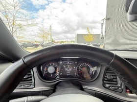 Обява за продажба на Dodge Challenger GT CAM* KEYLESS* APLINE* CRUISE CONTROL*  ~54 370 лв. - изображение 9 | Auto.bg Обява за продажба на Dodge Challenger GT CAM* KEYLESS* APLINE* CRUISE CONTROL*  ~54 370 лв. - изображение 9
