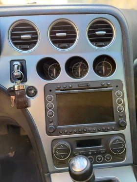 Обява за продажба на Alfa Romeo 159 sportwagon ~5 500 лв. - изображение 7 | Auto.bg Обява за продажба на Alfa Romeo 159 sportwagon ~5 500 лв. - изображение 7