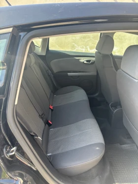 Seat Leon - 3500 € / 6845.40 лв. - 48935669 6