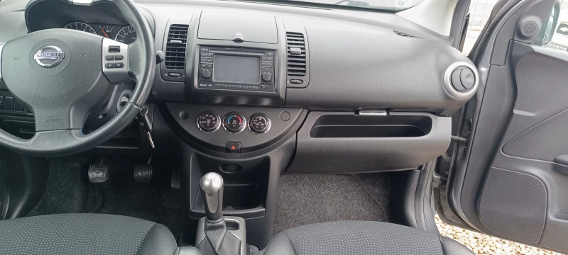 Nissan Note, снимка 13 - Автомобили и джипове - 47434313