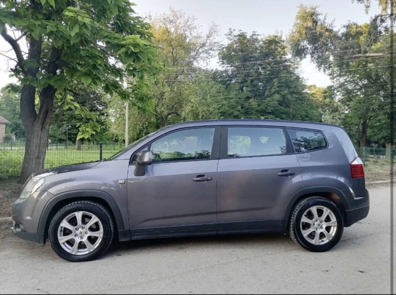 Chevrolet Orlando 2.0D 7места, снимка 6 - Автомобили и джипове - 47954329