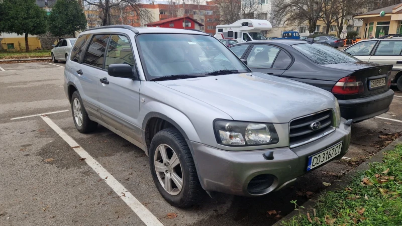 Subaru Forester 2.0 125кс, снимка 5 - Автомобили и джипове - 48487273