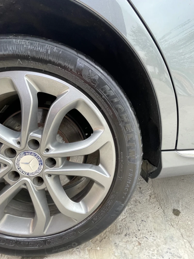 Mercedes-Benz C 200, снимка 8 - Автомобили и джипове - 52637939