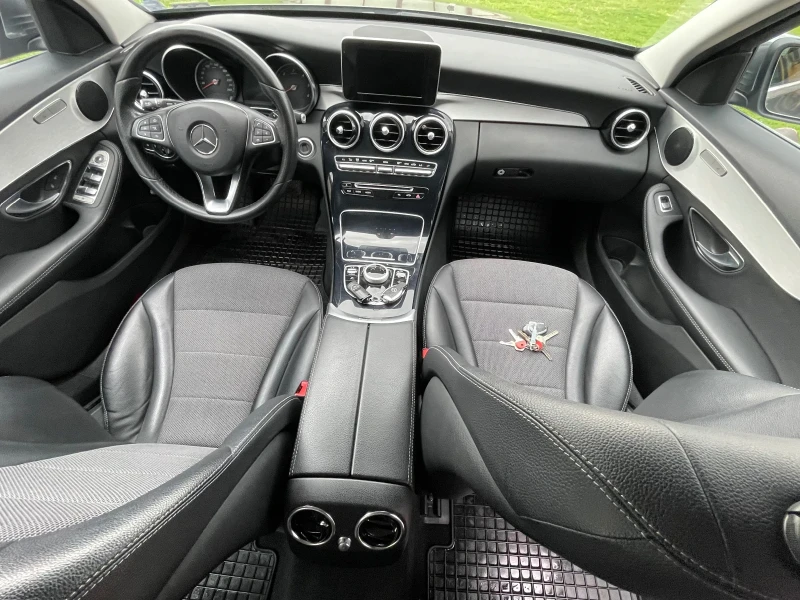 Mercedes-Benz C 200, снимка 9 - Автомобили и джипове - 52637939