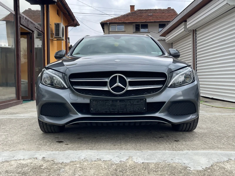 Mercedes-Benz C 200, снимка 15 - Автомобили и джипове - 52637939