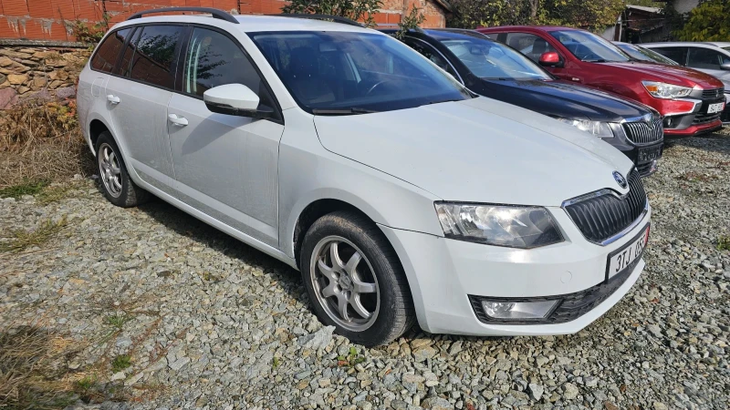 Skoda Octavia 2.0TDI, 4x4, НАВИ, снимка 3 - Автомобили и джипове - 50025001