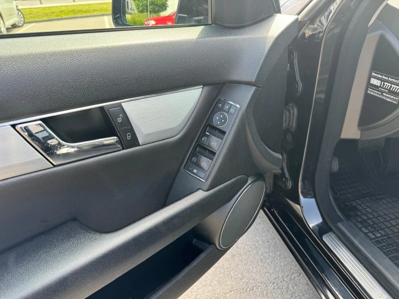 Mercedes-Benz C 250 CDI Avantgarde, снимка 14 - Автомобили и джипове - 52365763