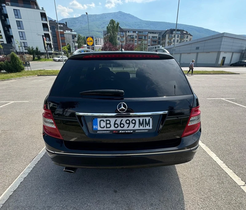 Mercedes-Benz C 250 CDI Avantgarde, снимка 6 - Автомобили и джипове - 52365763