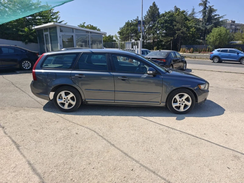 Volvo V50 1.6D POLAR PLUS, снимка 6 - Автомобили и джипове - 51378700