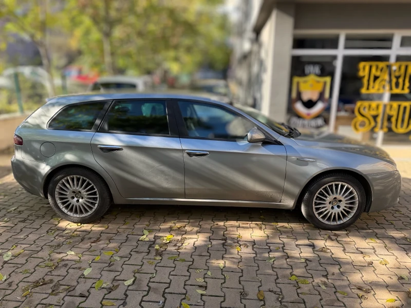 Alfa Romeo 159 sportwagon, снимка 4 - Автомобили и джипове - 52229673