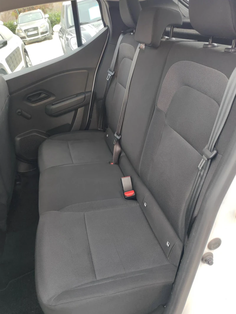 Dacia Sandero 1.0, 66к.с. , снимка 8 - Автомобили и джипове - 52447992