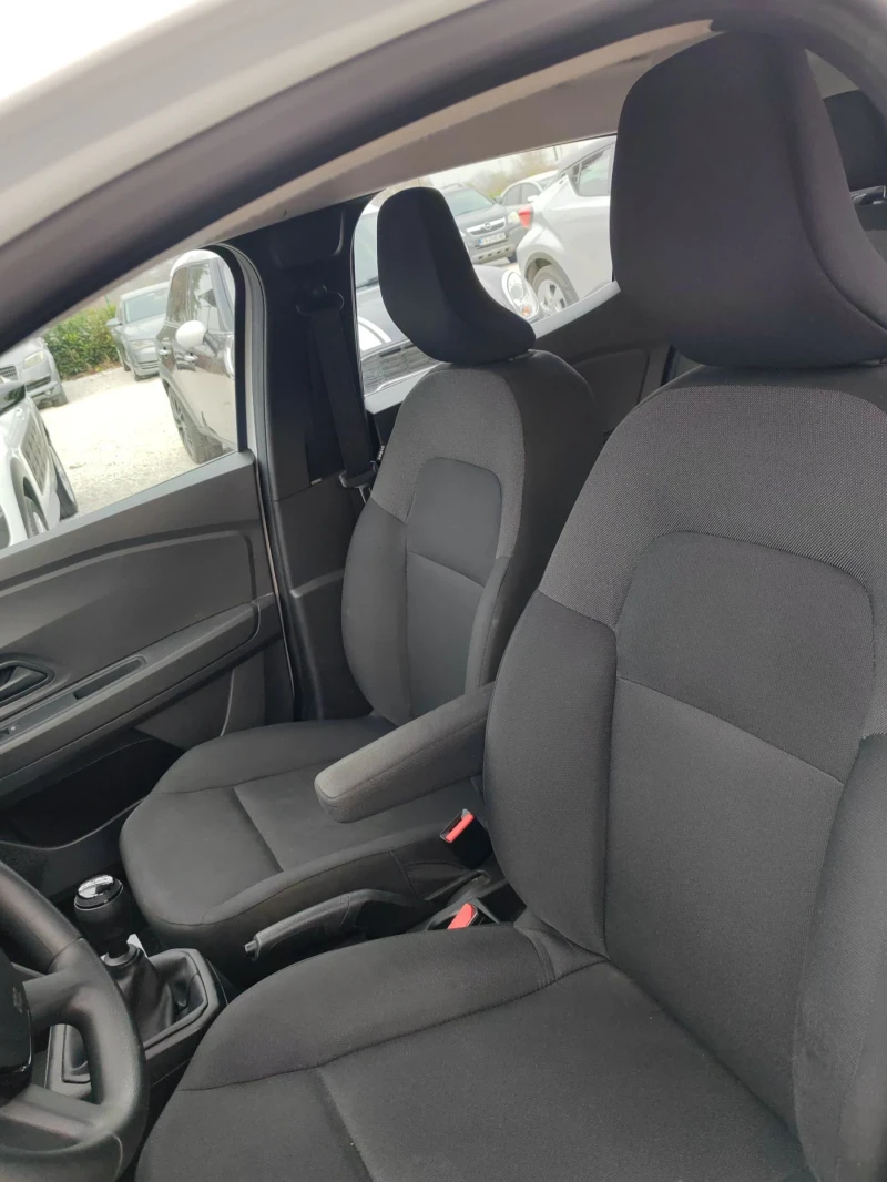 Dacia Sandero 1.0, 66к.с. , снимка 9 - Автомобили и джипове - 52447992