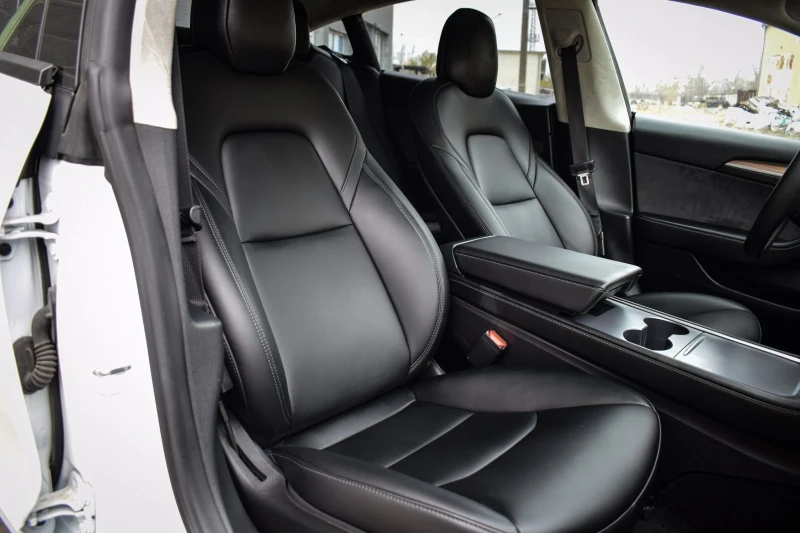 Tesla Model 3, снимка 6 - Автомобили и джипове - 52637696