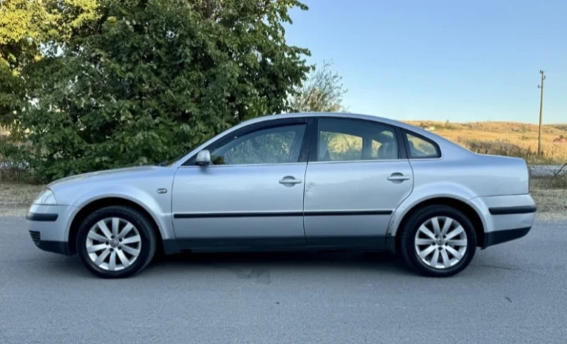 VW Passat 1.9TDI, снимка 2 - Автомобили и джипове - 52770770