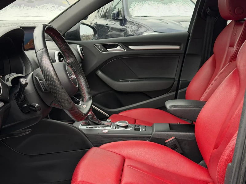 Audi S3 2.0T Technik* Digital* Bang&Olufsen* Sunroof* , снимка 8 - Автомобили и джипове - 53112098