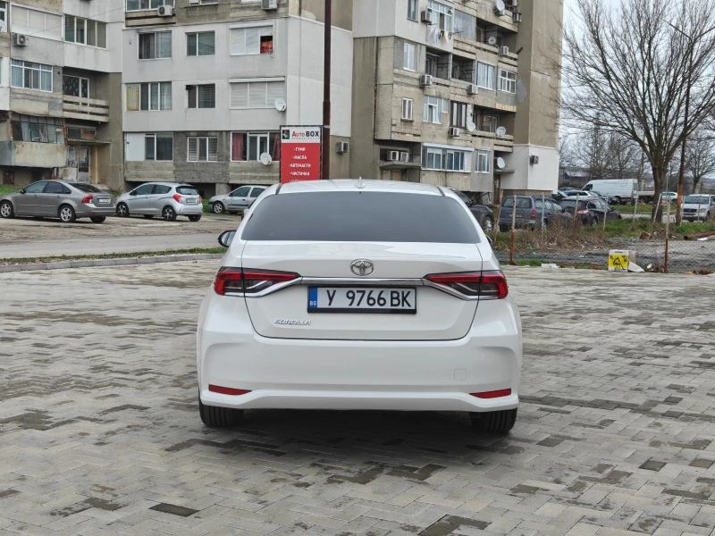 Toyota Corolla 1.6i LPG, снимка 6 - Автомобили и джипове - 53292665