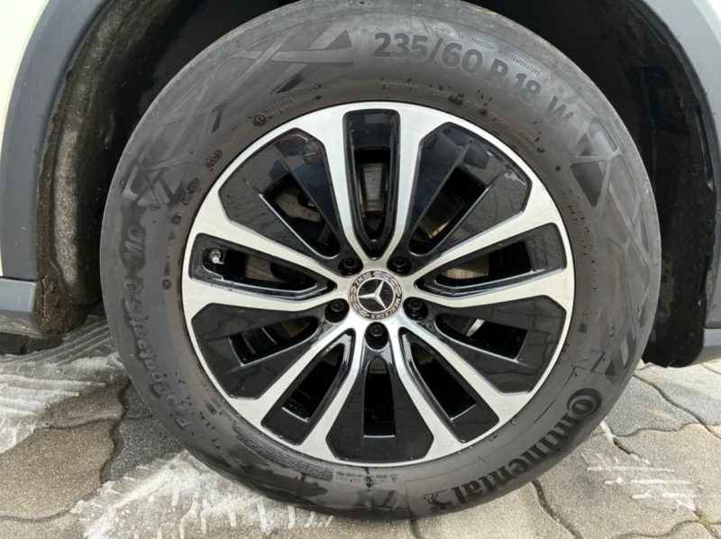 Mercedes-Benz GLC 220 Avantgarde 4 MATIC, снимка 12 - Автомобили и джипове - 53349749