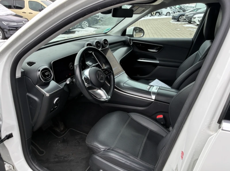 Mercedes-Benz GLC 220 Avantgarde 4 MATIC, снимка 10 - Автомобили и джипове - 53349749